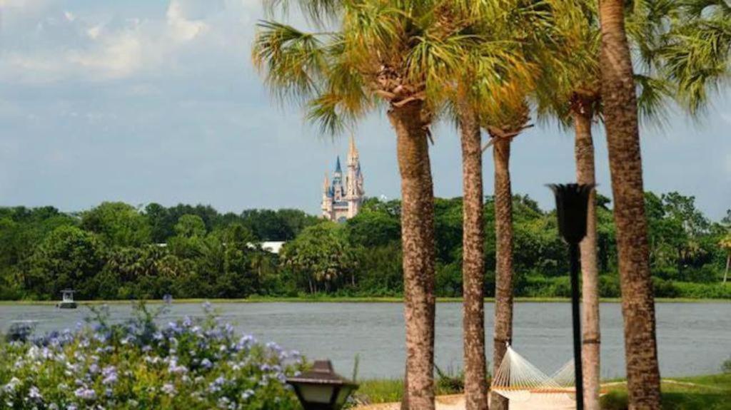 Disney's Polynesian Village 4*