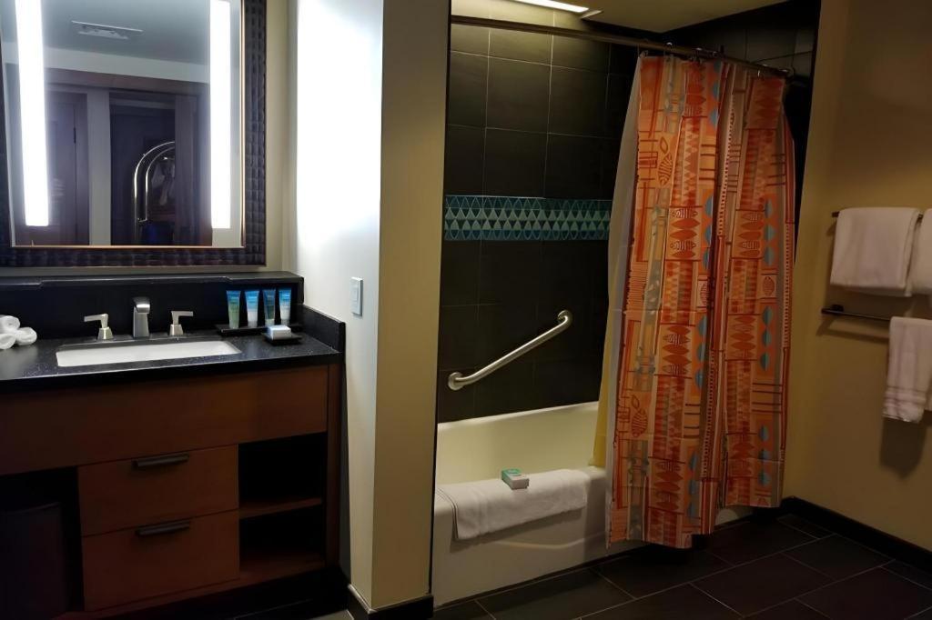 Disney's Polynesian Village Resort 4*